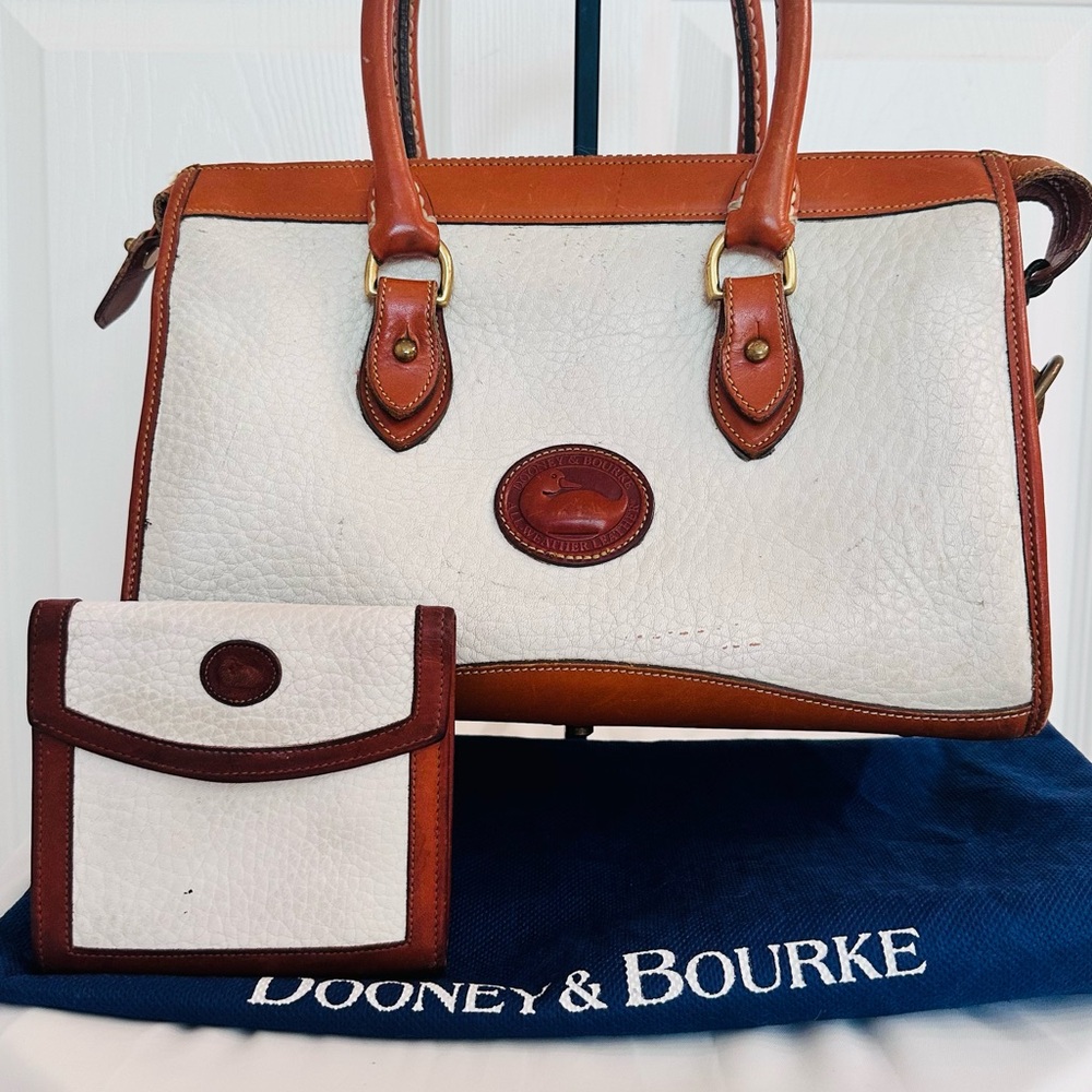 Dooney & Bourke White and Brown Satchel